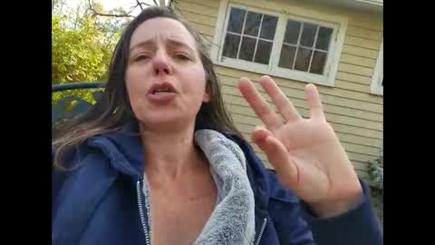 Miss Dior online show from 10-28-25, 02:31