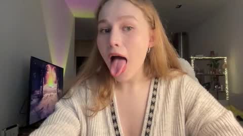 Alisa online show from 09-29-25, 07:24