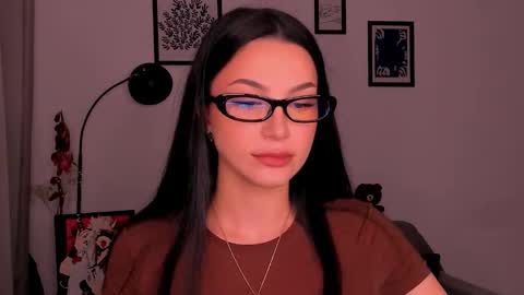 Snapshot of whoislulu chatting on 09-22-25, 01:51 whoislulu online show from 09-22-25, 01:51