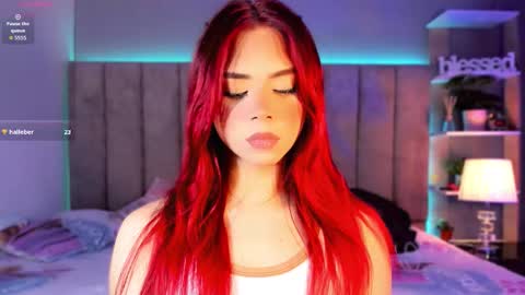 Snapshot of whoisshe_ chatting on 10-22-25, 10:09 whoisshe_ online show from 10-22-25, 10:09