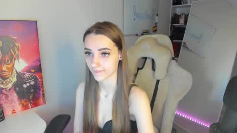 Snapshot of whole_eternity chatting on 12-02-24, 05:37 Abby online show from 12-02-24, 05:37