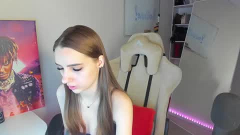 Snapshot of whole_eternity chatting on 12-06-24, 06:15 Abby online show from 12-06-24, 06:15