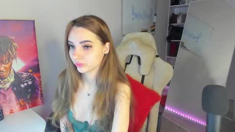 Snapshot of whole_eternity chatting on 12-09-24, 04:56 Abby online show from 12-09-24, 04:56