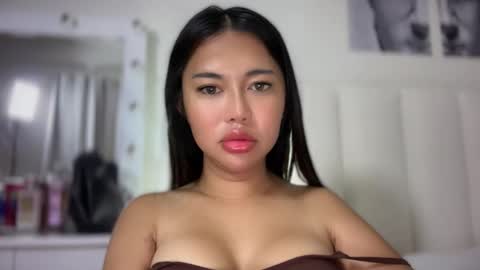 Snapshot of whoss_sofia chatting on 03-04-26, 07:47 Sofia online show from 03-04-26, 07:47