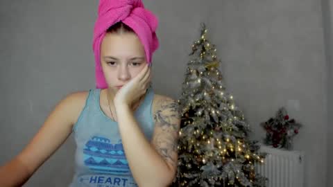 Veronica online show from 01-02-25, 10:22