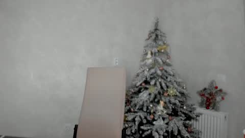 Veronica online show from 01-12-25, 02:41