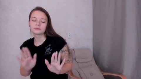 Veronica online show from 02-02-25, 05:48