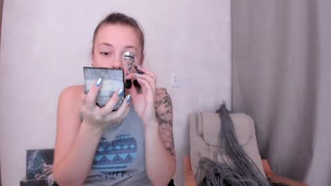 Veronica online show from 02-06-25, 07:29