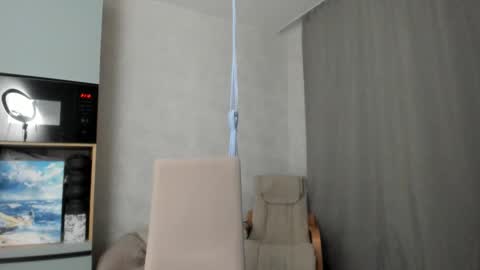 Veronica online show from 09-27-25, 06:13