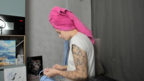 Veronica online show from 12-05-25, 07:32