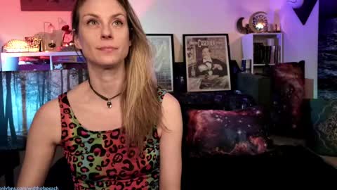 Gretchen  Jimmy online show from 02-28-25, 05:37