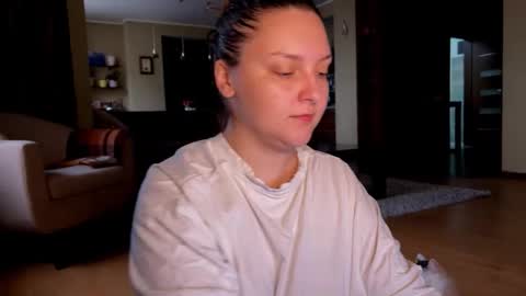 Snapshot of wievin chatting on 11-17-25, 12:00 VI online show from 11-17-25, 12:00