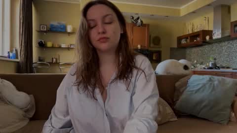 Snapshot of wievin chatting on 03-10-26, 10:31 VI online show from 03-10-26, 10:31