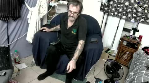 wifehunter77 online show from 06-12-26, 08:30