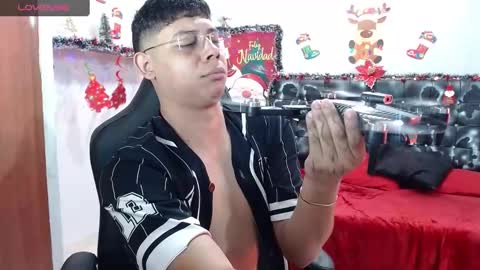 wiilliam online show from 12-20-24, 02:27