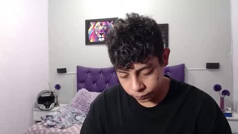 wiilliam online show from 10-08-25, 01:53