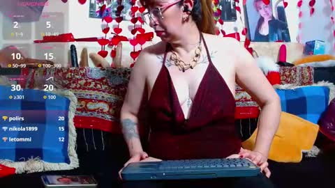 VICTORIA online show from 02-19-26, 01:01