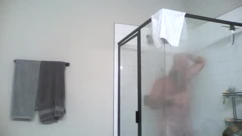 wil1565 online show from 11-18-25, 01:55