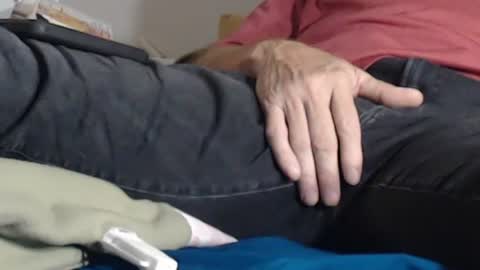 Snapshot of wilbur1440 chatting on 12-13-24, 09:30 my cock is soft share your cam online show from 12-13-24, 09:30