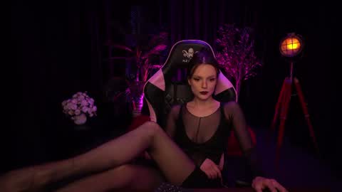 Alice online show from 06-24-26, 04:17