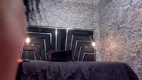 wild_firee_ online show from 03-23-26, 08:13