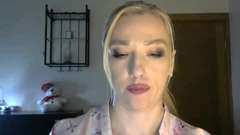 Alina online show from 02-12-25, 11:18