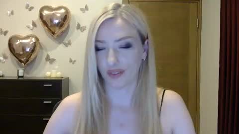 Alina online show from 06-22-26, 04:26