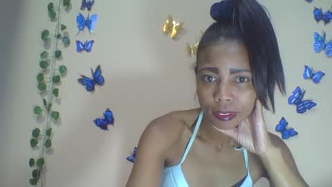 Snapshot of wildah chatting on 05-08-26, 11:54 wildah online show from 05-08-26, 11:54