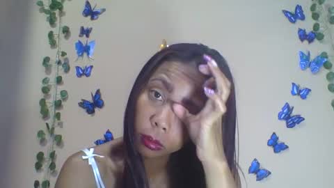 Snapshot of wildah chatting on 05-10-26, 12:05 wildah online show from 05-10-26, 12:05