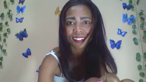 Snapshot of wildah chatting on 05-24-26, 10:15 wildah online show from 05-24-26, 10:15