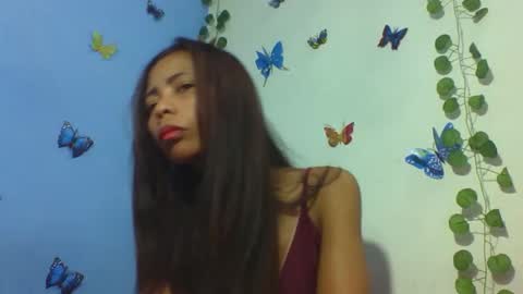 Snapshot of wildah chatting on 06-03-26, 12:24 wildah online show from 06-03-26, 12:24