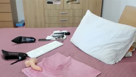 Snapshot of wildallisa chatting on 02-04-25, 07:44 Alissa online show from 02-04-25, 07:44