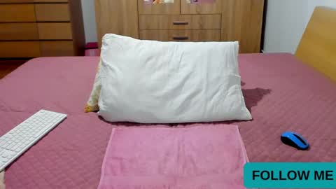 Snapshot of wildallisa chatting on 04-05-26, 07:38 Alissa online show from 04-05-26, 07:38