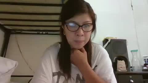 WildChick online show from 03-03-25, 04:36