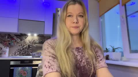 Olivia online show from 01-18-25, 07:28