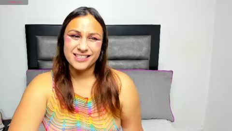 Snapshot of wilddolls chatting on 07-06-26, 12:35 wilddolls online show from 07-06-26, 12:35