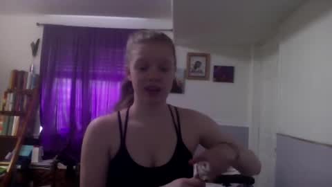 Snapshot of wildflowerofco chatting on 01-25-25, 07:39 wildflowerofco online show from 01-25-25, 07:39