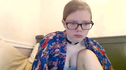 Snapshot of wildflowerofco chatting on 01-30-25, 02:06 wildflowerofco online show from 01-30-25, 02:06