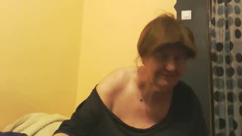 WildRedCat online show from 05-15-26, 09:11