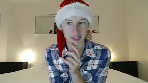 WildRose L - check my Pinned tweet if you dont see me online within 5 minutes after Ive sent email notifications online show from 12-30-24, 03:25