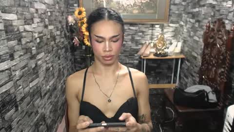 Snapshot of wildroxie chatting on 07-12-26, 09:39 ROXIE online show from 07-12-26, 09:39