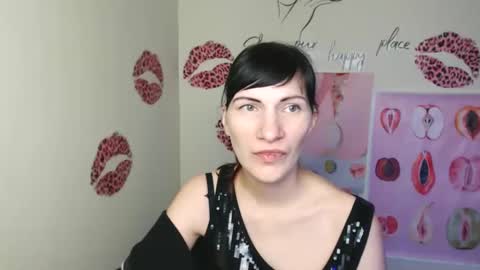 Snapshot of wildsoul8 chatting on 02-27-26, 05:57 Rosalinda online show from 02-27-26, 05:57