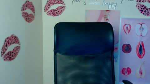 Rosalinda online show from 05-10-26, 06:29