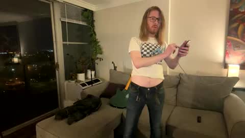 Snapshot of will_sx chatting on 04-19-26, 10:14 will_sx online show from 04-19-26, 10:14