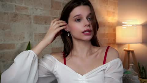 Eva online show from 01-24-25, 04:16