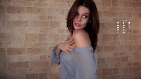 Eva online show from 01-25-25, 04:13