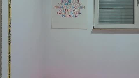 Snapshot of willbillbillwill chatting on 09-27-25, 06:57 Lilian online show from 09-27-25, 06:57