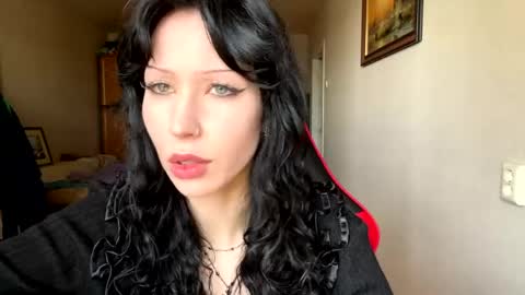 Snapshot of willettealfiero chatting on 05-07-26, 05:35 Sophia online show from 05-07-26, 05:35