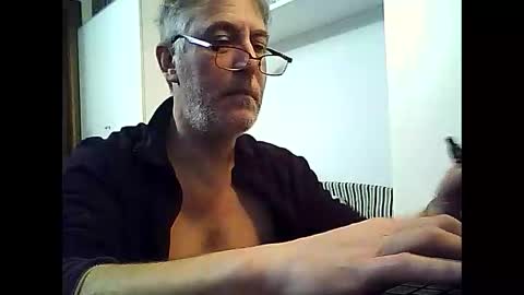 Willfire71 online show from 01-02-25, 09:54