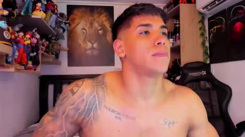 Snapshot of william_dracko9 chatting on 11-27-25, 02:35 Dracko online show from 11-27-25, 02:35